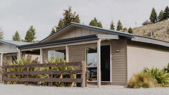 Lakes Edge Holiday Park Lake Tekapo Ngoại thất bức ảnh